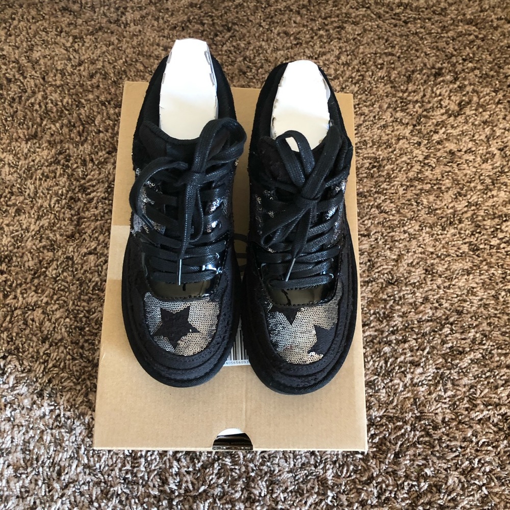 NIB UGG Sequin Sneaker Shoes 5.5